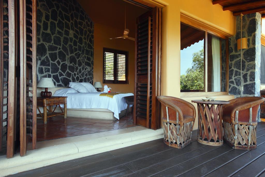 Hotel Casa Don Francisco Ixtapa  Eksteriør bilde