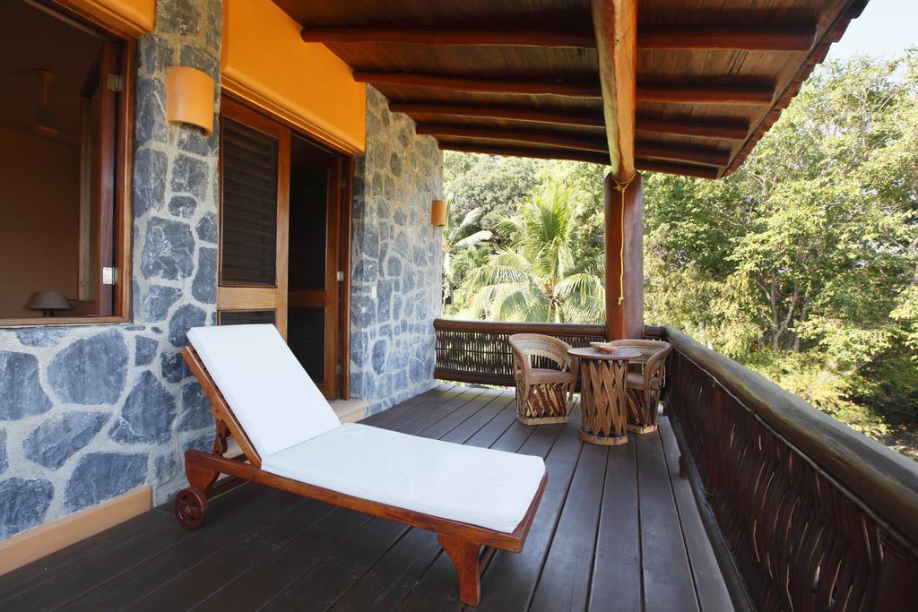 Hotel Casa Don Francisco Ixtapa  Eksteriør bilde